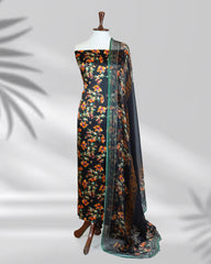 Tharaa green silk printed dress with chiffon dupatta – Highway Fashion