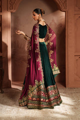 Iznik velvet collection winter 2025