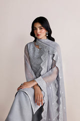 Farasha UNSTITCHED FORMALS ’26 | Pearl Whisper