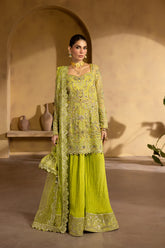Emaan Adeel | BERYL | Regalia Formals