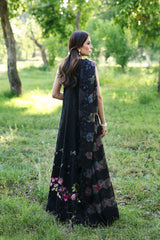 Afrozeh A Lawn '26 | AURAVIE