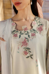 Iznik Printed Lawn '26 | UE-672 Printed Lawn