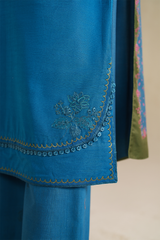 Iznik Winter Chapter '25 | UE-577 Embroidered Khaddar