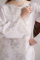 Neeshay Summer Diary | IVORY BLOOM