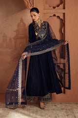 Velvet winter outfit by Iznik 2025 collection