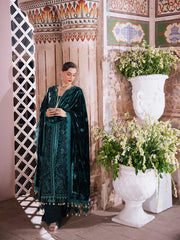 Mahnur | Amelia Luxury Winter '26 | AM-06
