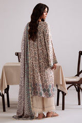 Iznik Bloom β where ivory meets timeless charm. π€