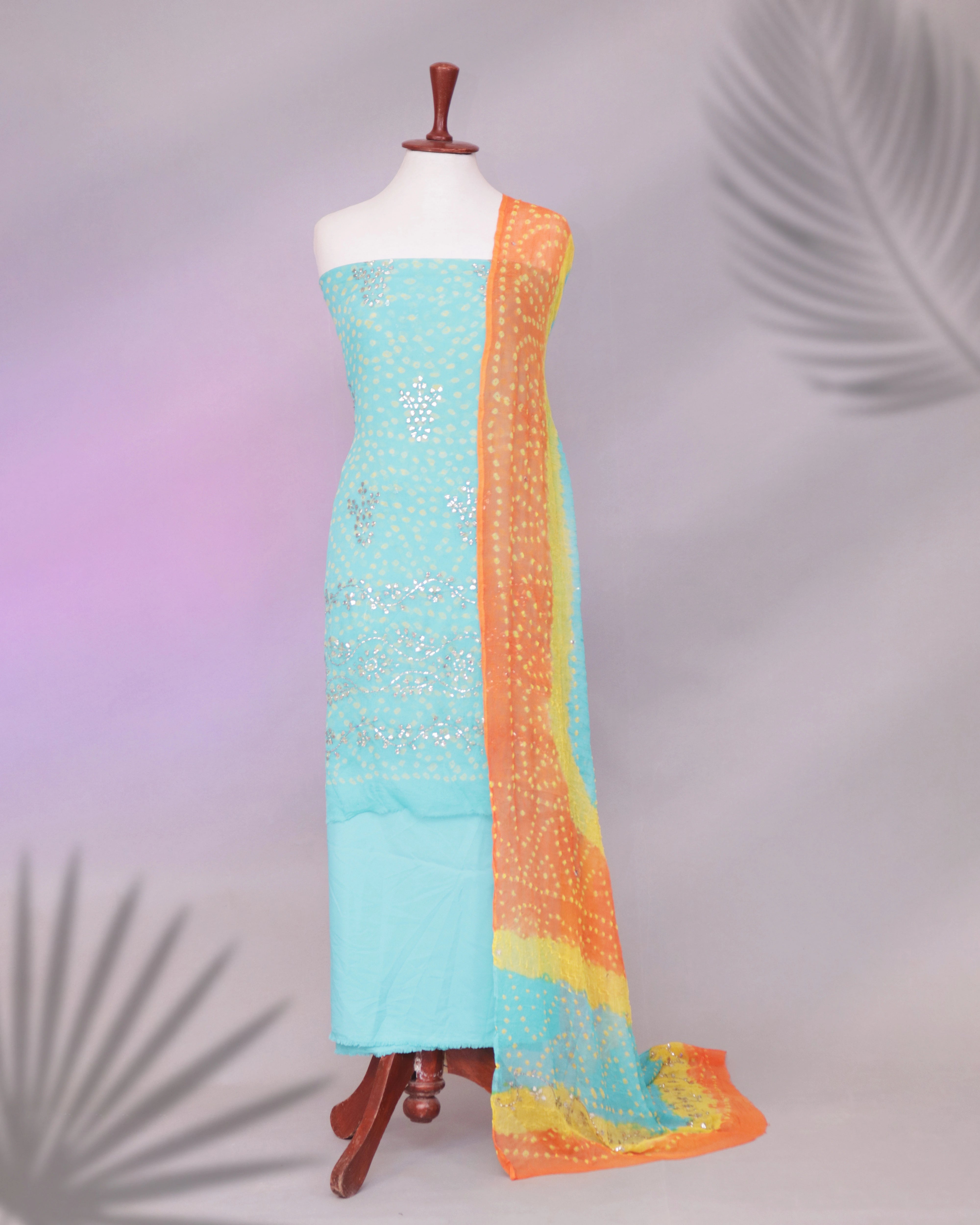 Azeira chunri front with delicate mukesh work