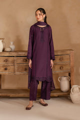 Center panel of Iznik UE-467 shirt with borer embroidery