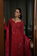 Aylin Lawn '26 | Crimson Charm
