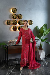 Aylin Lawn '26 | Crimson Charm