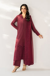 Xenia L'essence Summer '26 | CALAIS