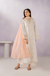 Xenia L'essence Summer '26 | CORAYA