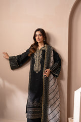 Xenia Zaeva Unstitched Formals | AYANEH