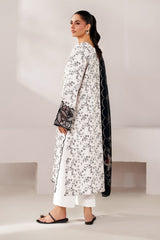 Xenia L'essence Summer '26 | TIA