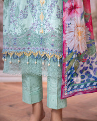 Roheenaz | Aezel Embroidered Cambric | Avira