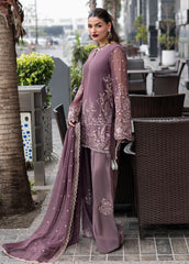 Embroidered organza neckline with sequins detailing