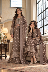 Saadia Asad D8 A - Polka Mose Gold 04