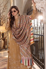 Saadia Asad D10 A - Autumn Saffron 02