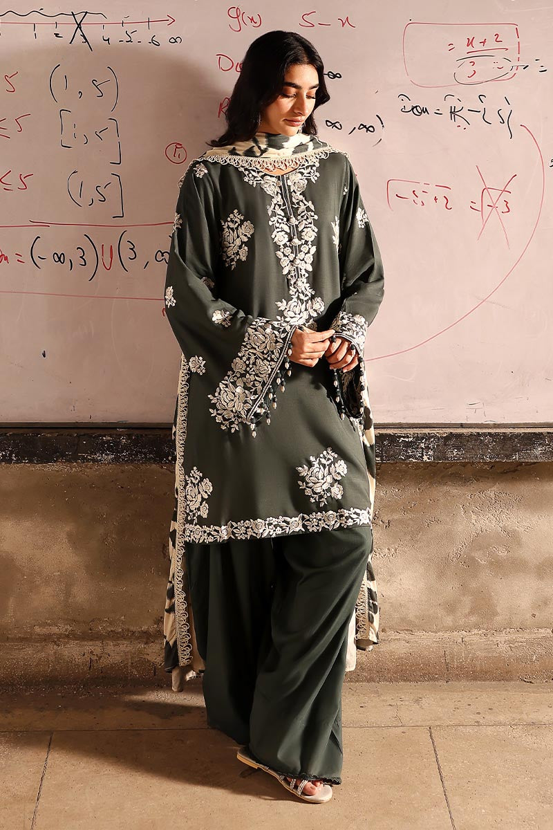 Vintage Gray — timeless elegance in linen by Cross Stitch. ❄️