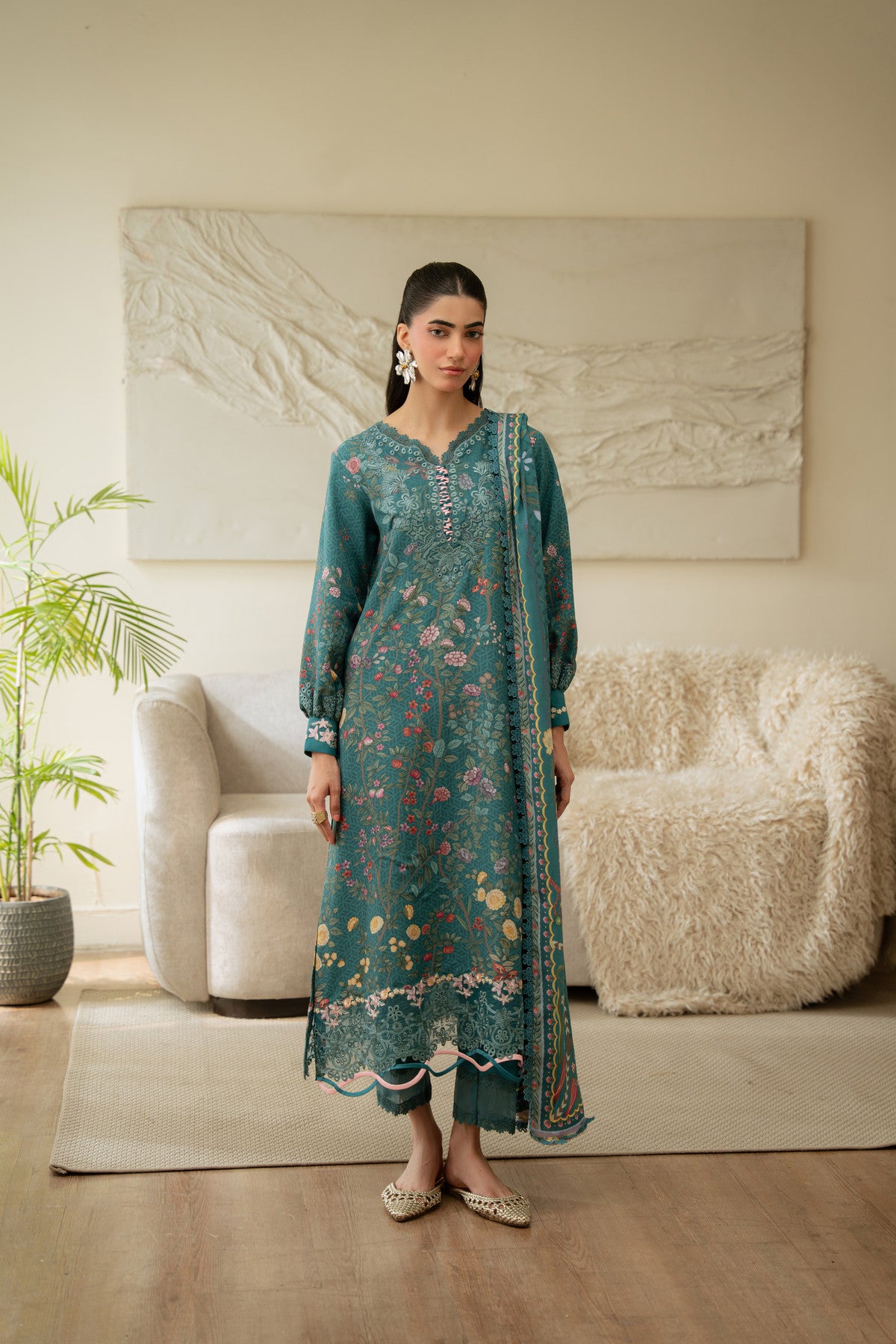 Aabyaan ISLA AK-04 look 1