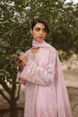 Embroidered net dupatta design from Selis by Ayzel