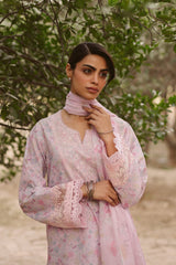 Close-up of Schiffli embroidery on Selis shirt