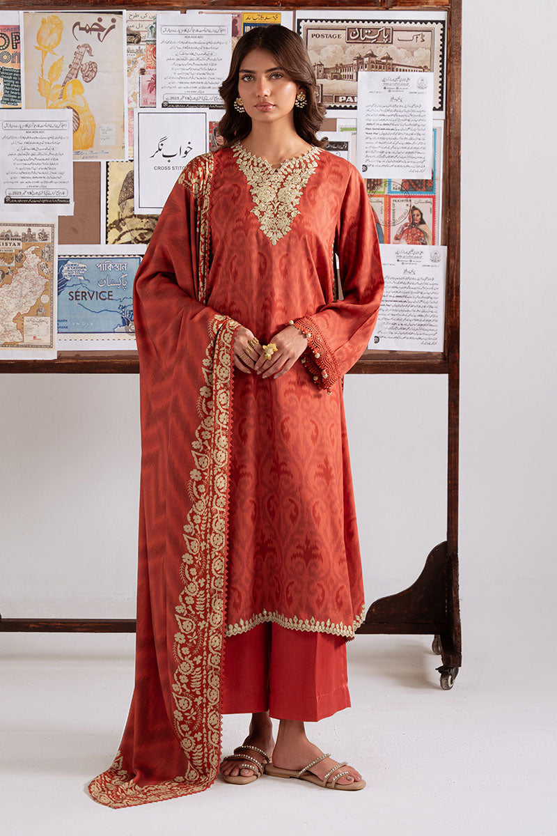 Rustic Aura — warm tones, soft marina, perfect winter style.