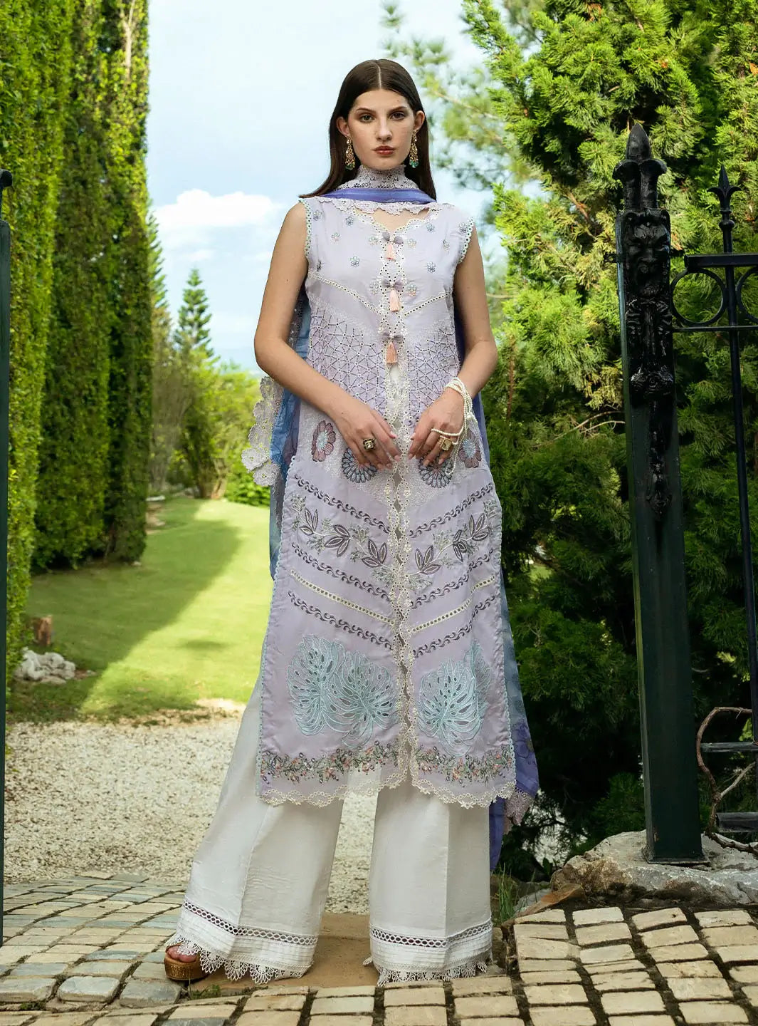 Front view of Juana-8B embroidered lawn suit by Roheenaz