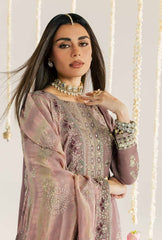 Nureh Maya Velvet NW-135 outfit front view