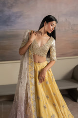 Ayzel | SOLEVA | SOLARIS WEDDING FORMALS 25