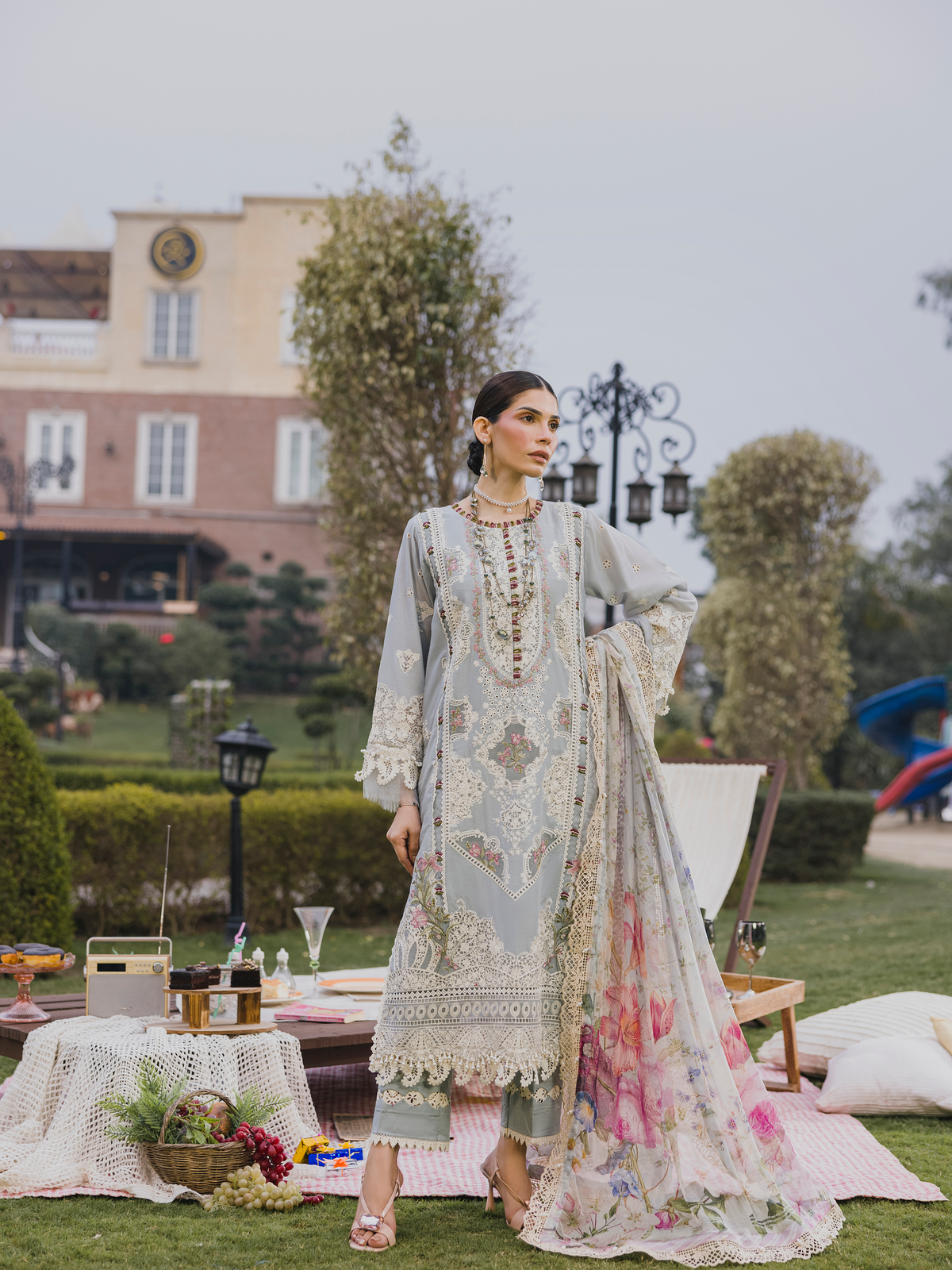 Eshaisha Eid Special | Lawn Embroidered EA-LL-5579