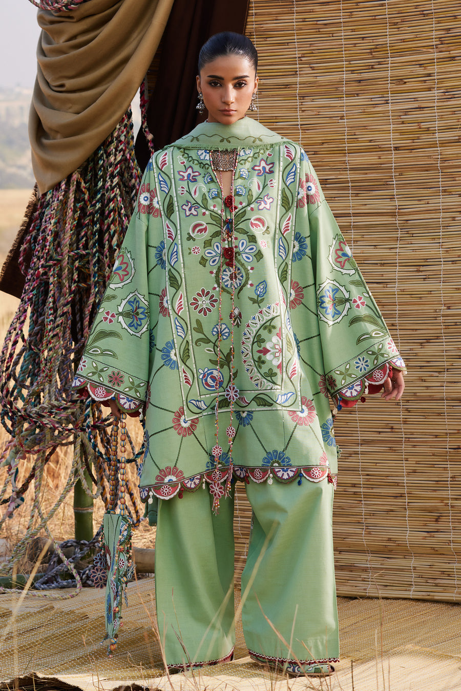 Zaha Winter'25 | NARMEEN (ZW25-03)