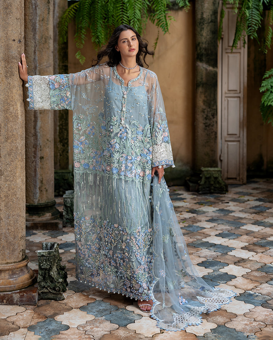 La vie Haute Wedding Festive | evania
