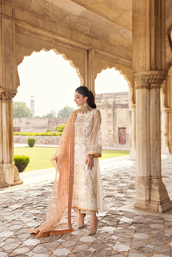 Tahra Luxury Festive Collection’23 By Zainab Chottani MUMTAZ