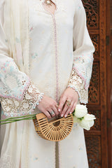 Qalamkar Qline Lawn Drop 1 | RP-01 SAVERA