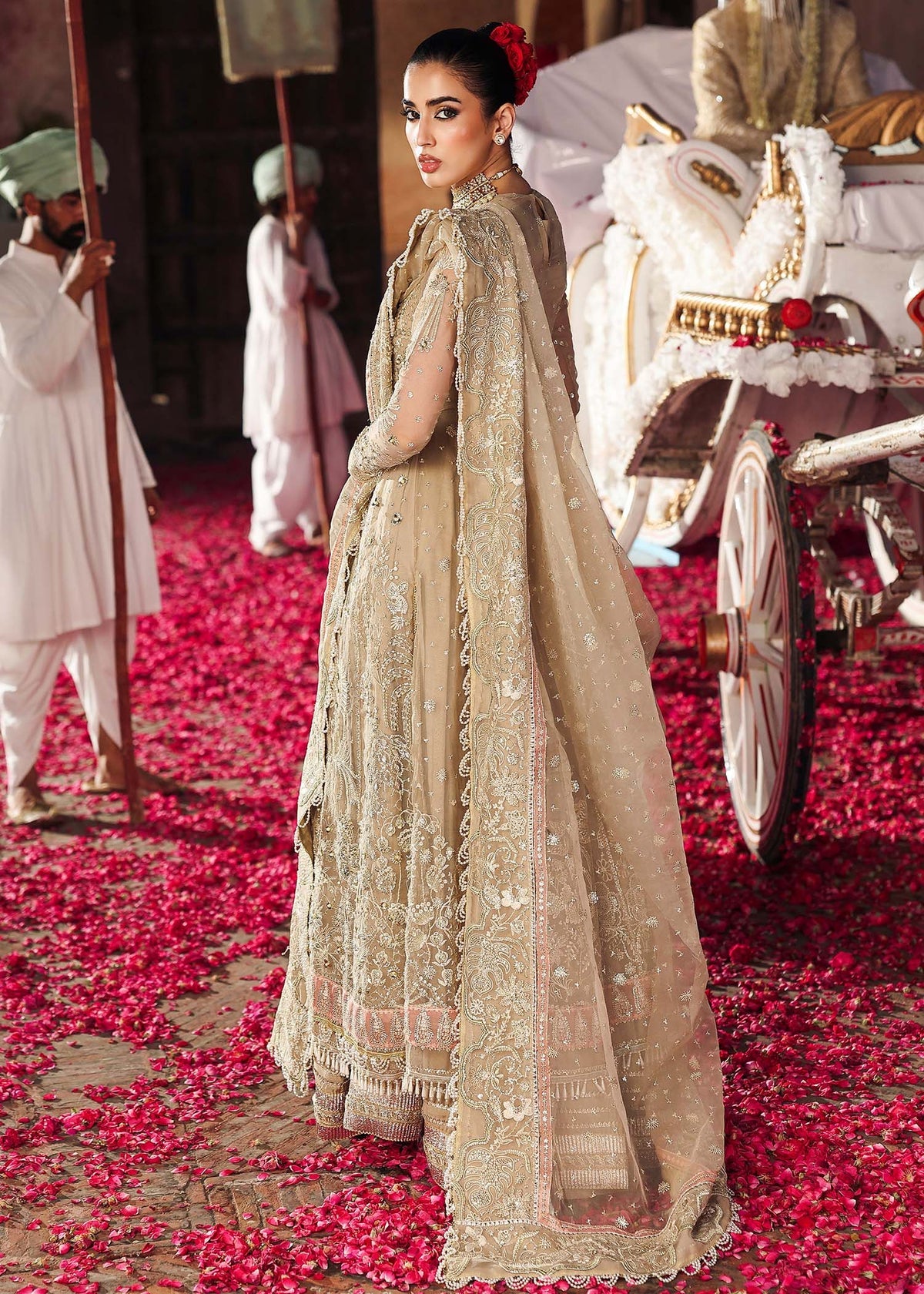 Sardinia SAHIBA bridal dress from Veere Di Wedding Brides Edit ’25 in skin/golden, featuring organza shirt, organza dupatta, and raw silk trouser with hand embroidery.