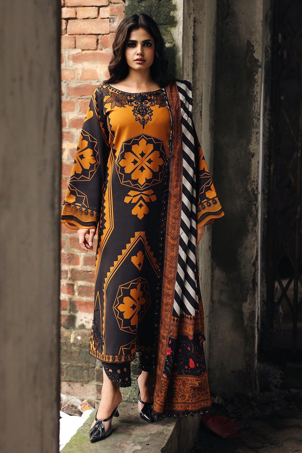Charizma | ccw6-13 | Combination Linen Collection