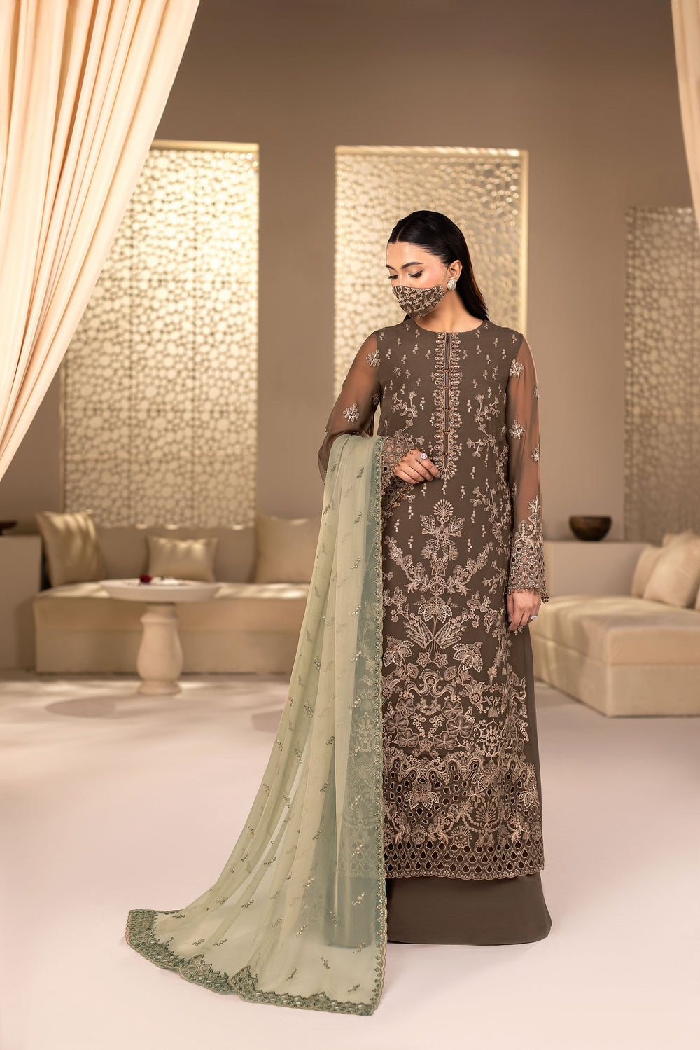 Zeenat Kuch Khas By Flossie | ZE-110