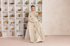 Aylin Sorelle Festive '26 | IVANA