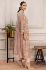 Farasha UNSTITCHED FORMALS ’26 | Rosita