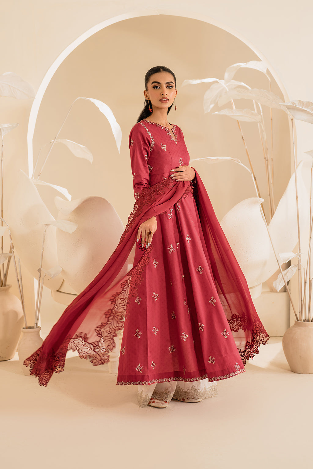 Iznik | UE-425 |  Textured Lawn