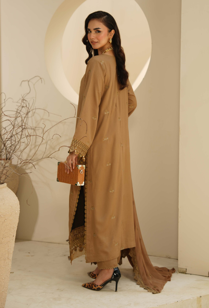 Mushak by HumDum | D06 | 3PC Embroidered Lawn Suit