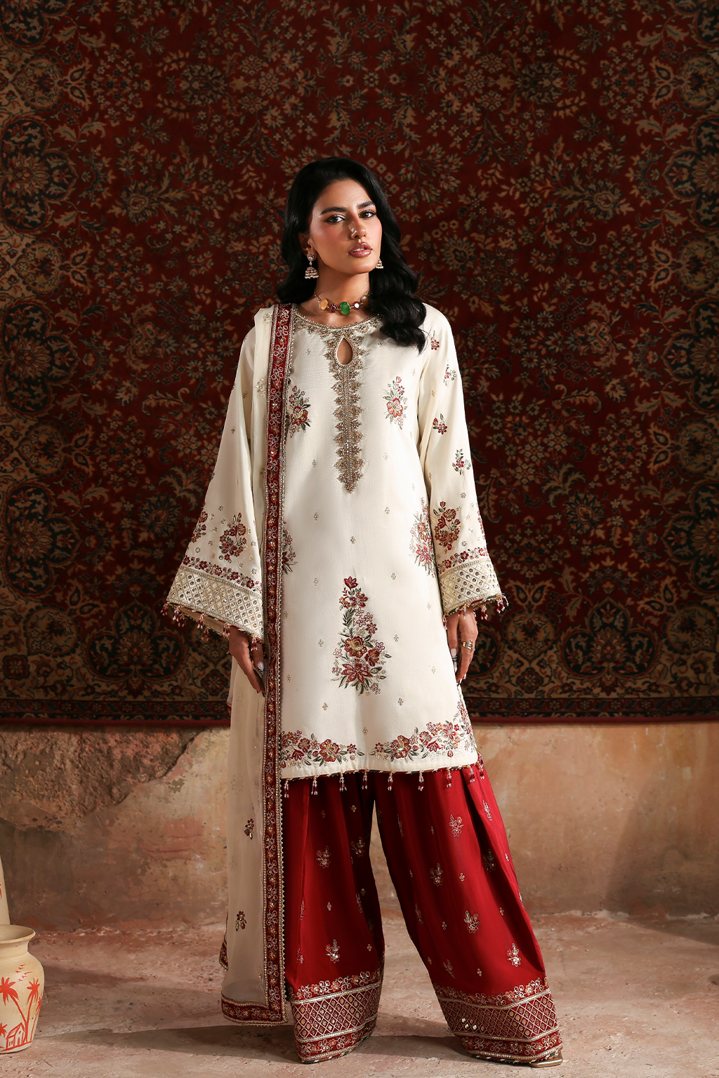 Emaan Adeel | RUKHSAR | Afsana-e-Silk A tale woven in silk
