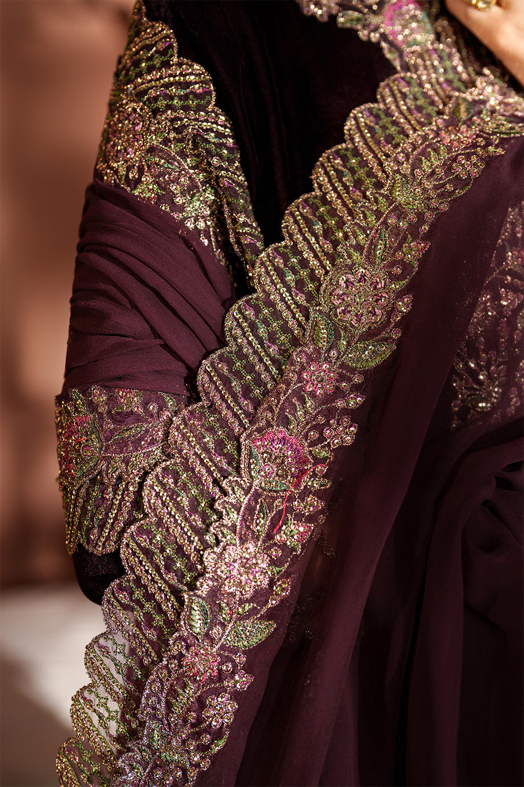 Highway Fashion Iznik velvet outfit