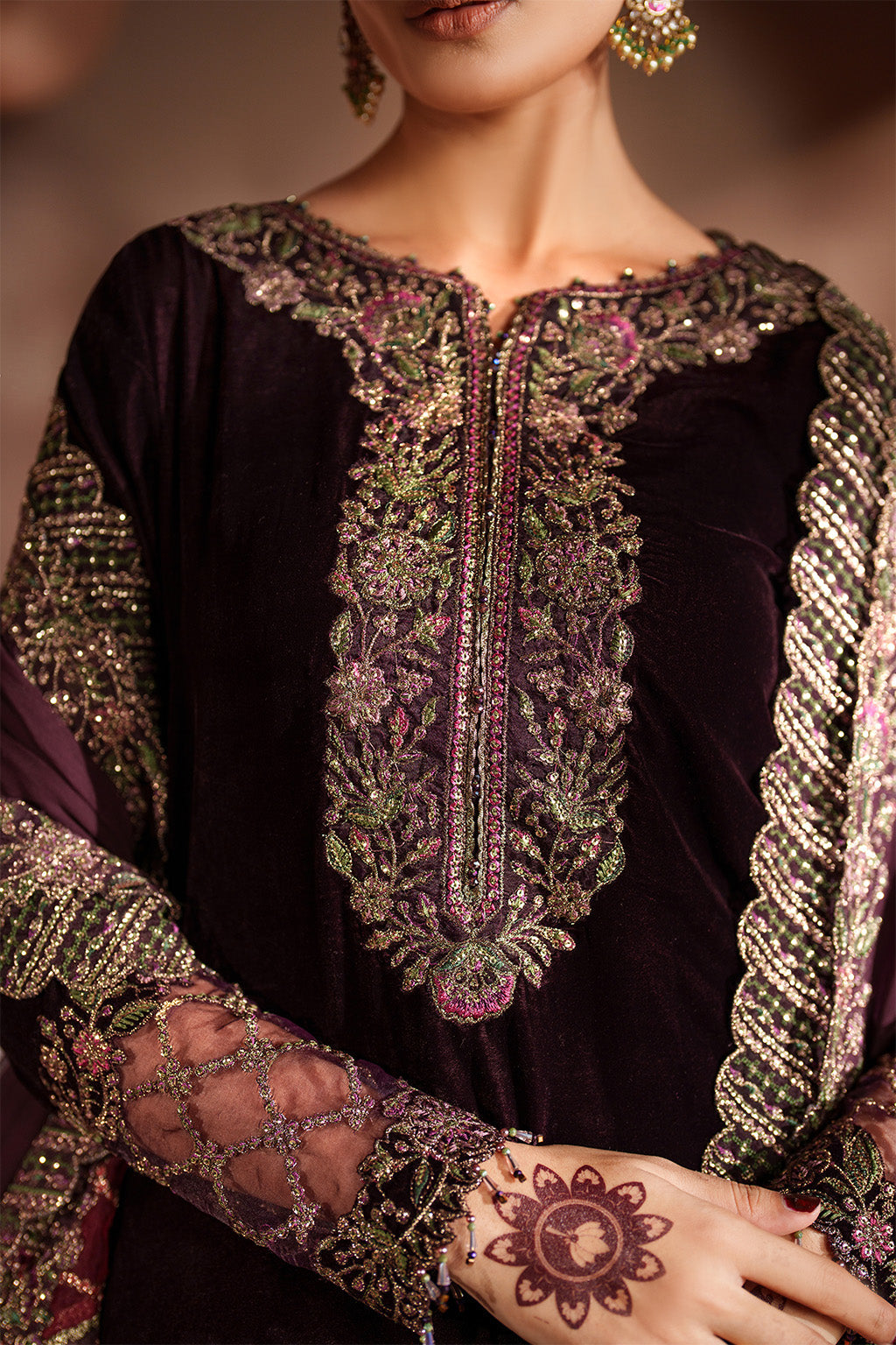 Highway Fashion Iznik velvet outfit