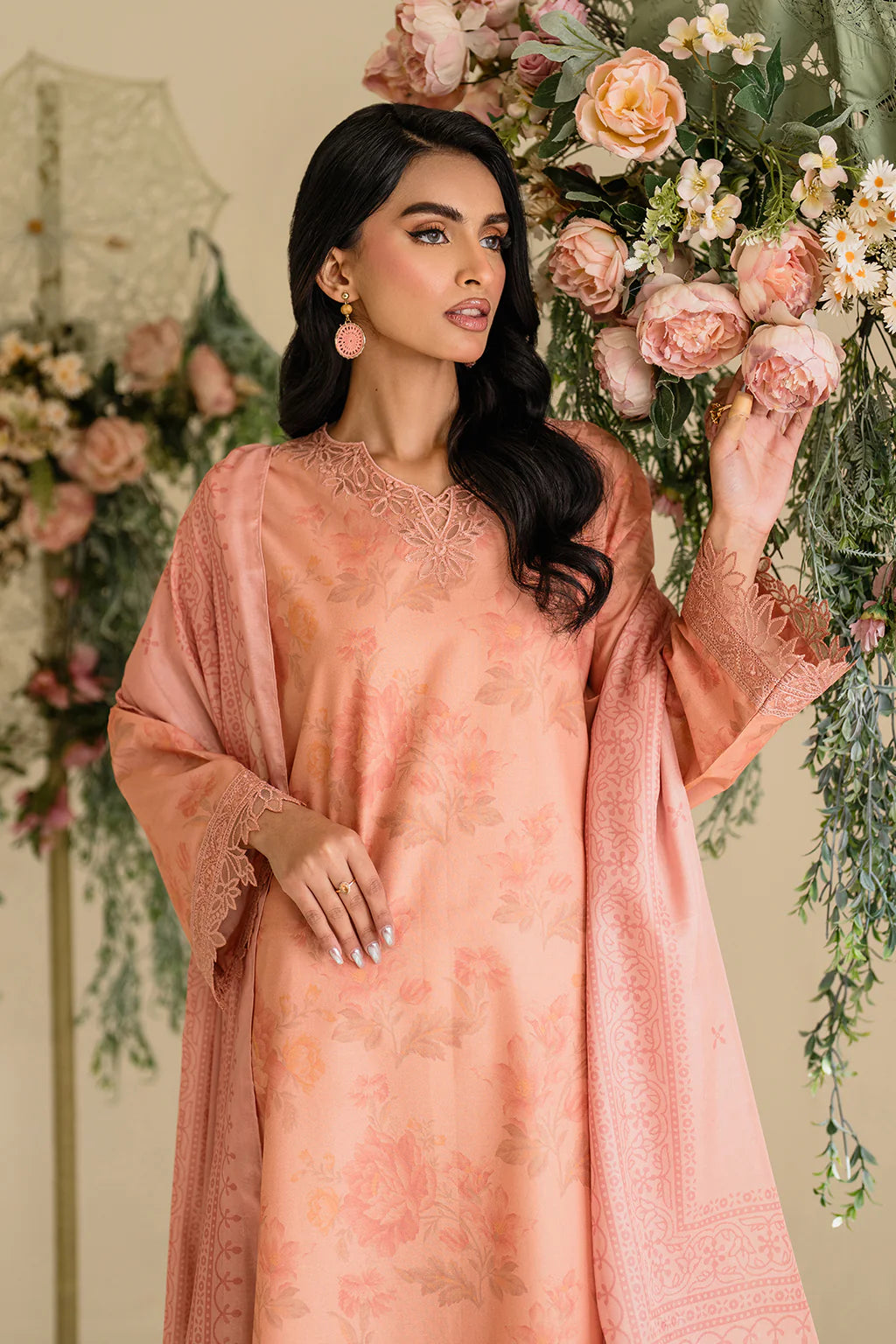Iznik | UE-433 | Printed Lawn Suit