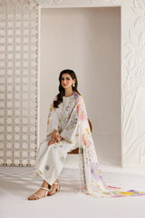Iznik Lawn ’26 | UE-683 Embroidered Lawn