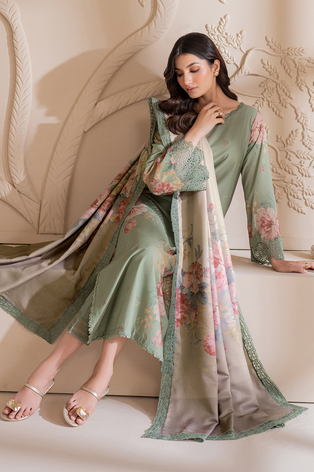 Online Exclusive Winter Collection'24 By Iznik UE-346