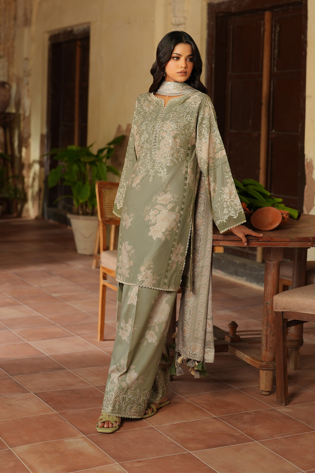 IPF-08 Embroidered Printed Linen